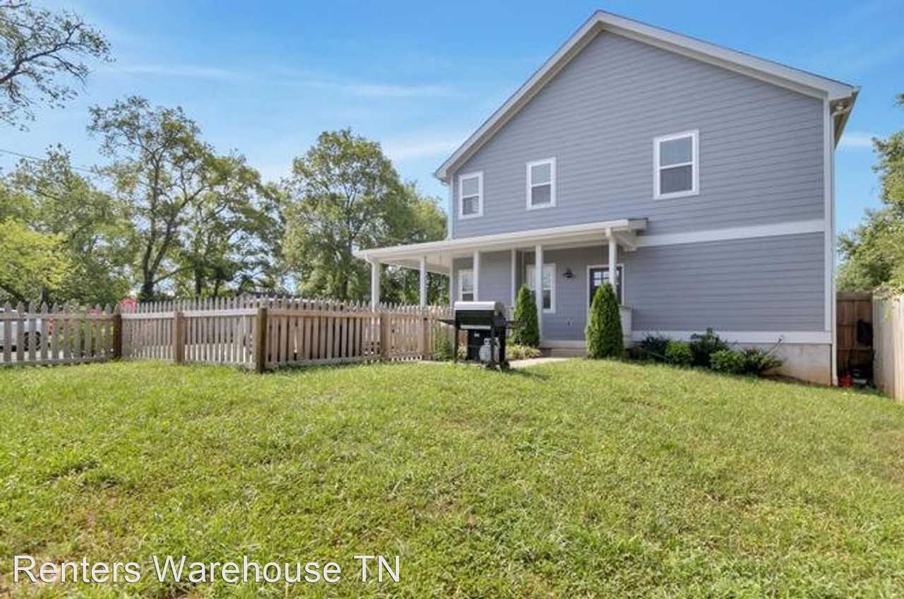 3203 Anderson Pl - Photo 3 of 20