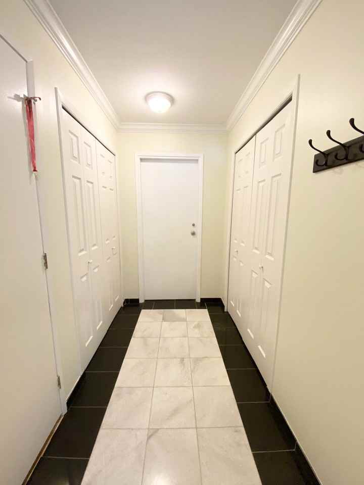 7662 Ulster St - Photo 2 of 14