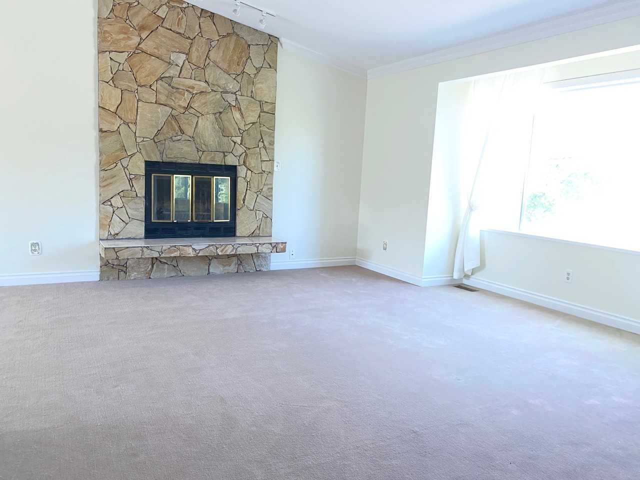 7662 Ulster St - Photo 3 of 14