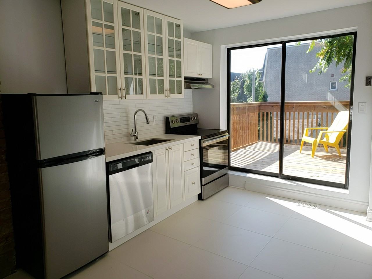 281 Wallace Avenue #2 - Photo 5 of 25