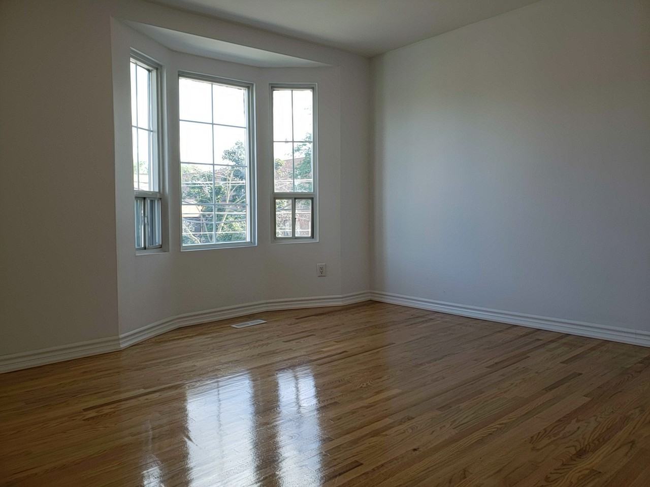 281 Wallace Avenue #2 - Photo 2 of 25