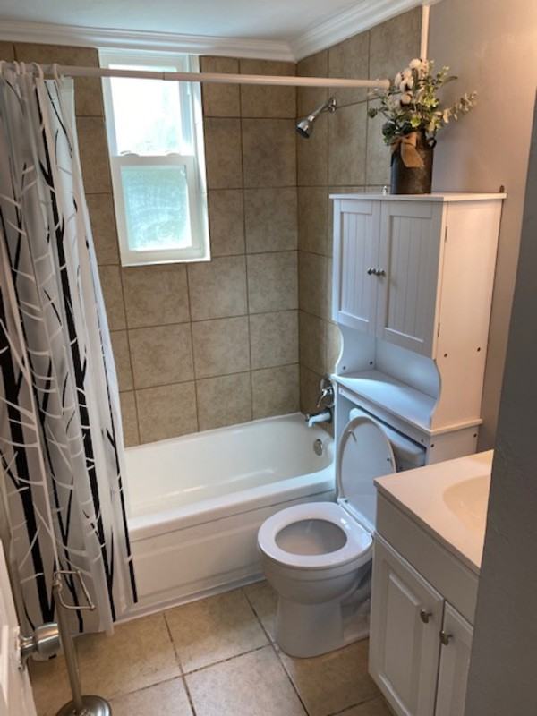 5838 5838 Yellow Pine Drive - 2 - Photo 2 of 7