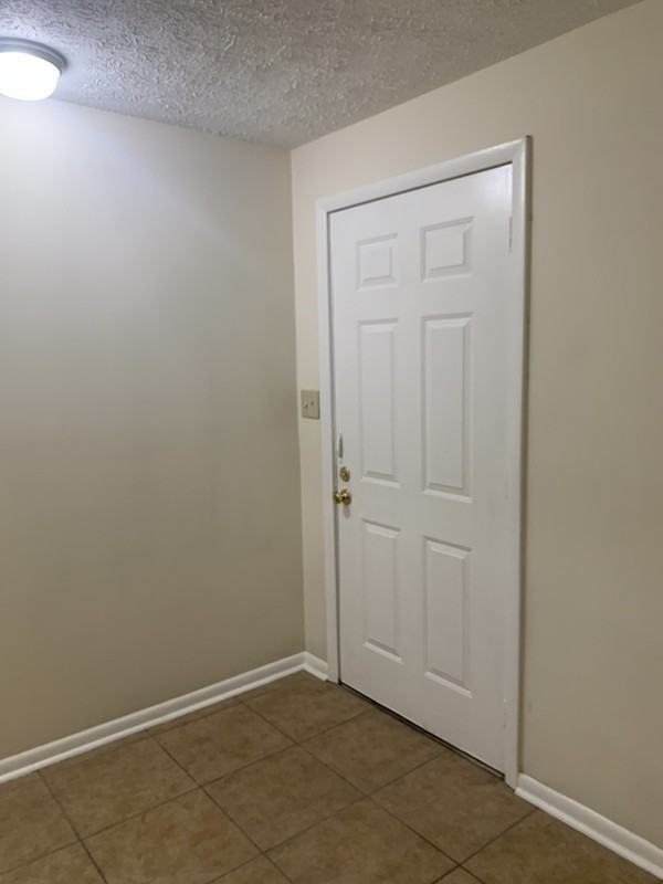 3031 Edison Ave - Photo 3 of 15