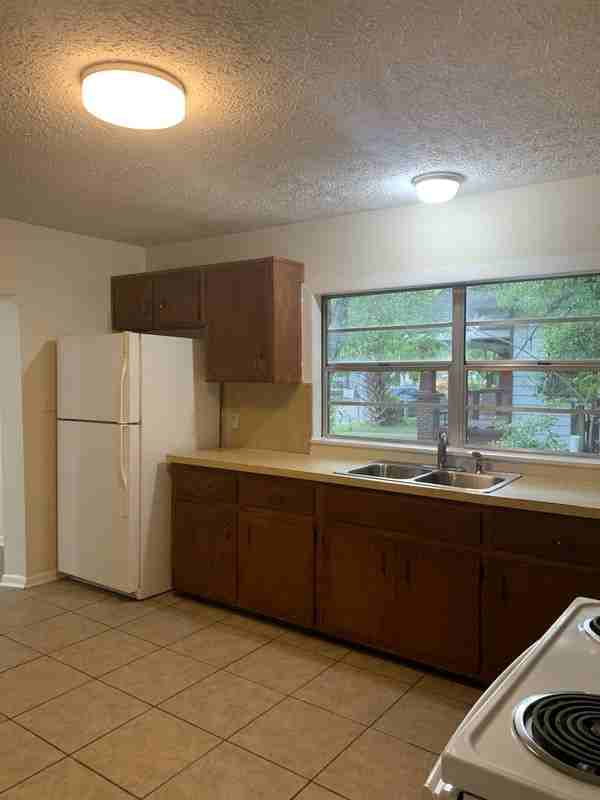 3031 Edison Ave - Photo 7 of 15