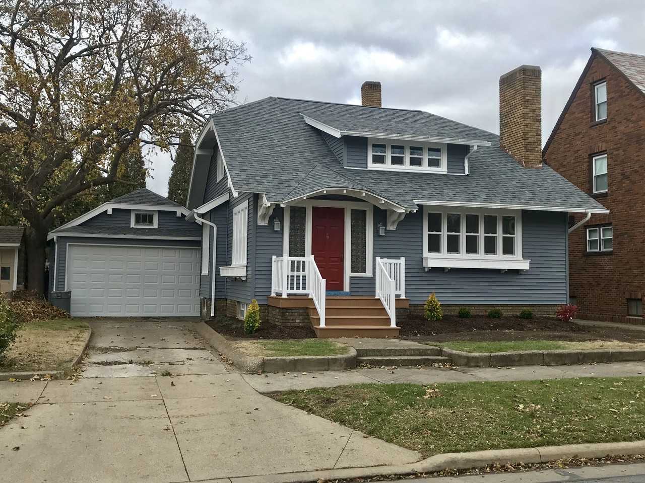 111 Scott St - Photo 2 of 18