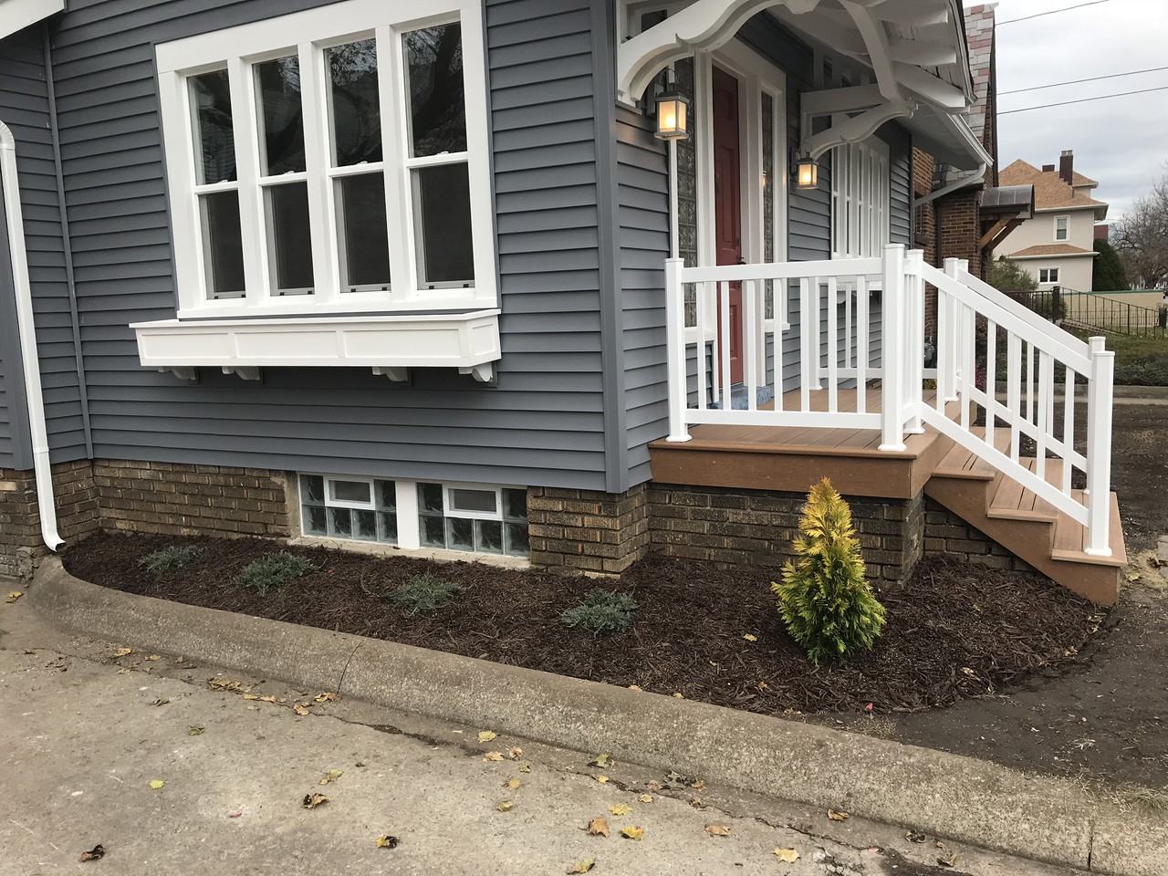 111 Scott St - Photo 3 of 18