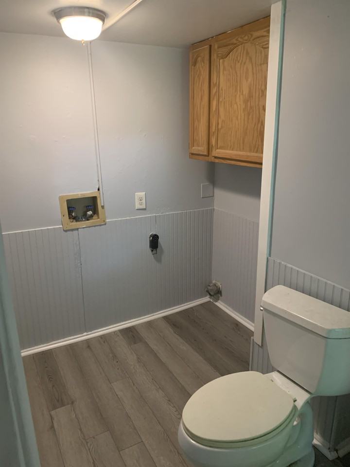 202 S High St #1 - Photo 7 of 11