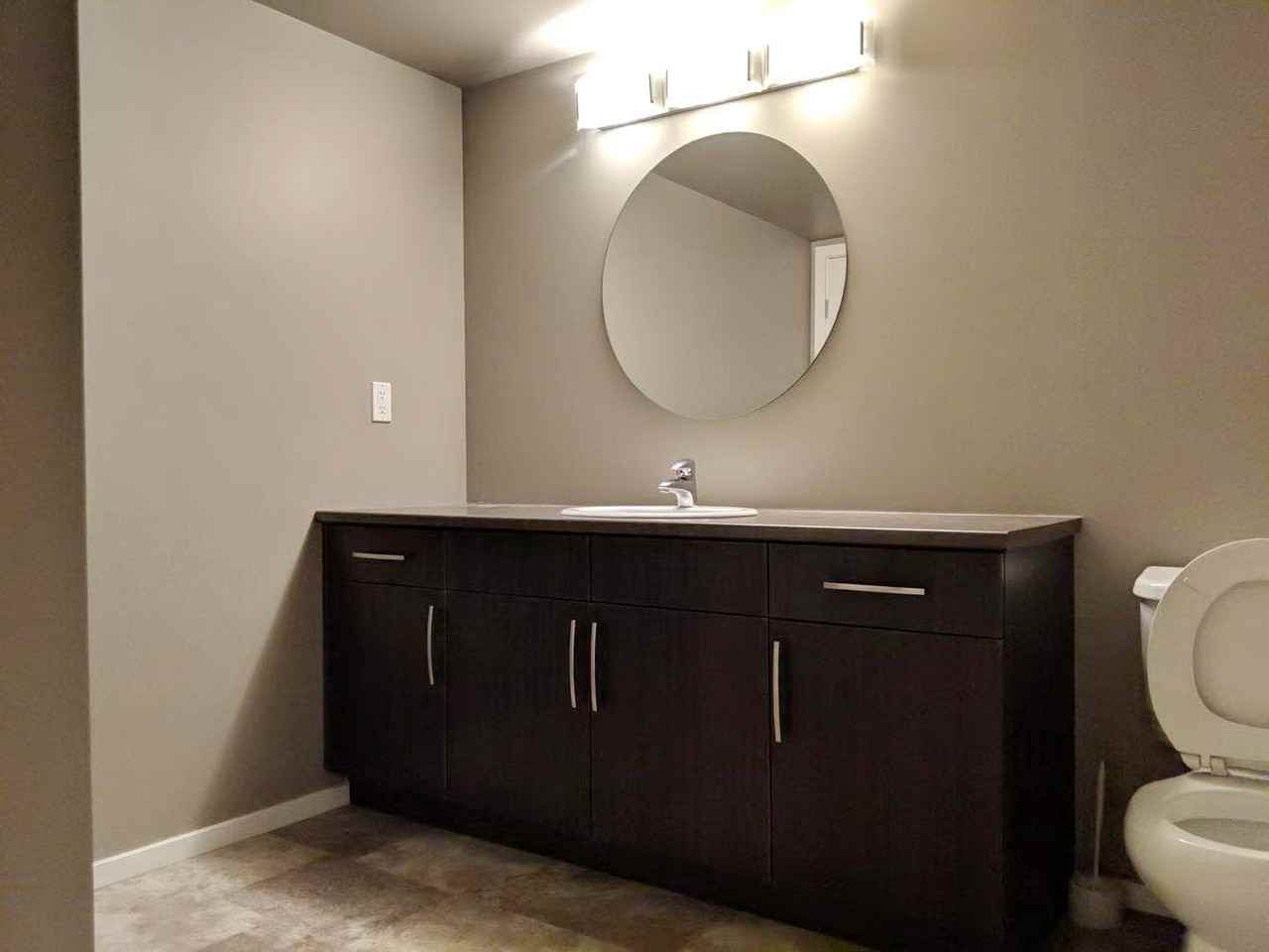 25 Bridgeland Drive North - Photo 3 of 10