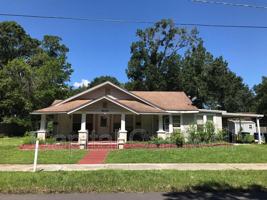 featured image of 4104 N Ola Ave #4