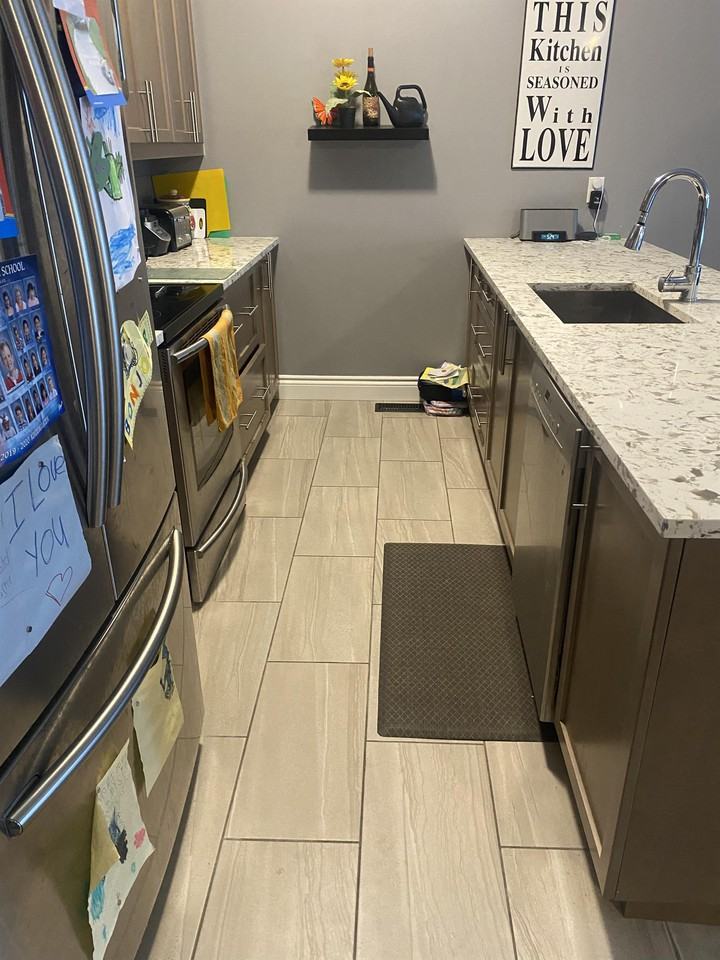 4548 Innes Road - Photo 3 of 24