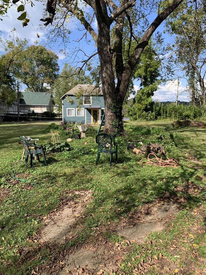 913 Grace Ave - Photo 3 of 3