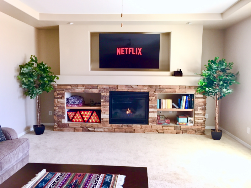 2426 N 161st Ave - Photo 4 of 27