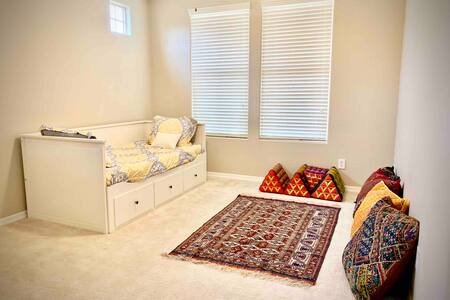 2426 N 161st Ave - Photo 7 of 27