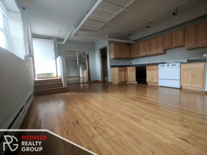 3455 N Seminary Ave #GDN - Photo 2 of 6