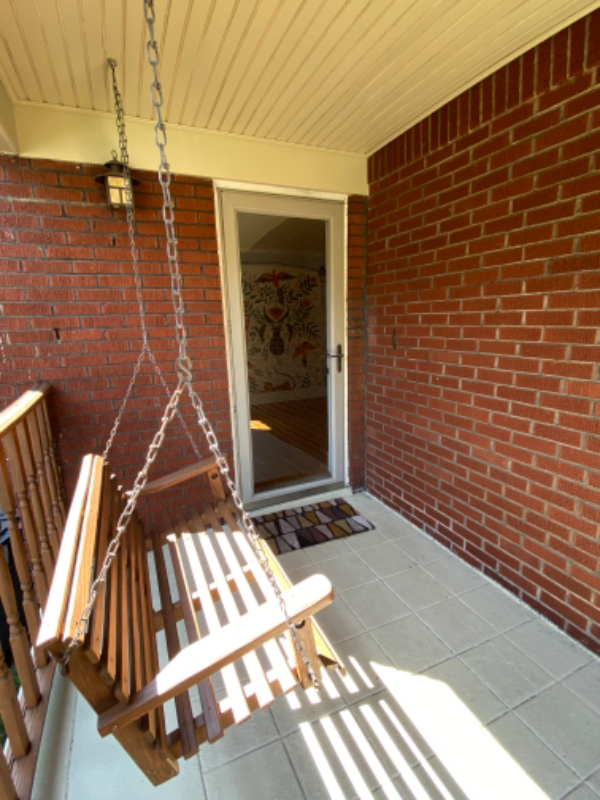 3583 Beechwood Boulevard - Photo 3 of 22