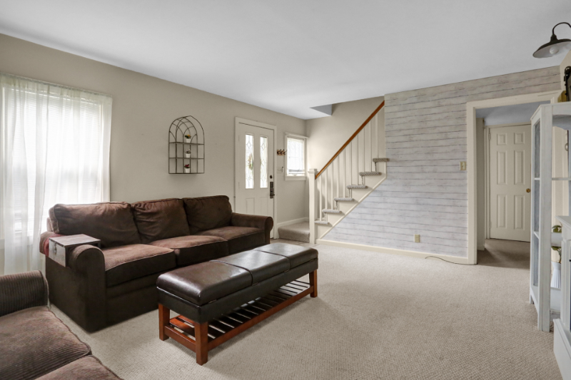 719 Franklin St - Photo 3 of 24