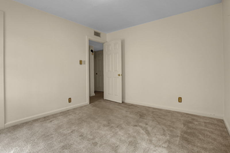 719 Franklin St - Photo 6 of 24