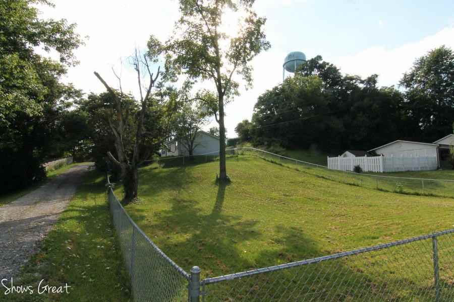 39 Maple Ave - Photo 2 of 31