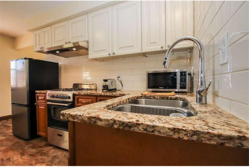 3800 Toledo Ave N - Photo 3 of 18