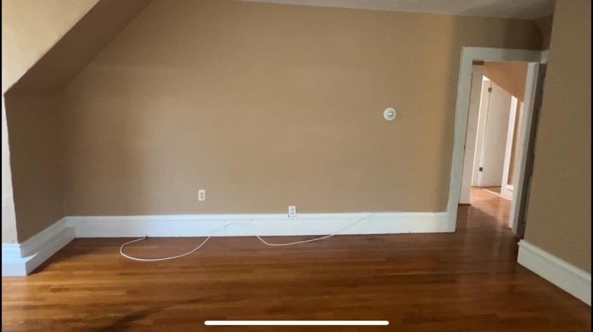 24 White St #4 - Photo 2 of 27