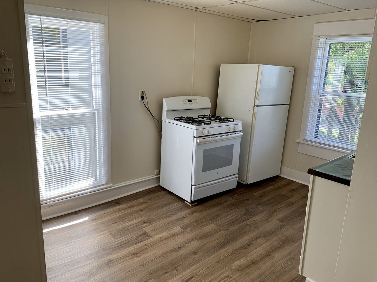 833 S Topeka #3 - Photo 3 of 13