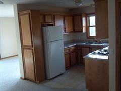 906 Vos St - Photo 2 of 6