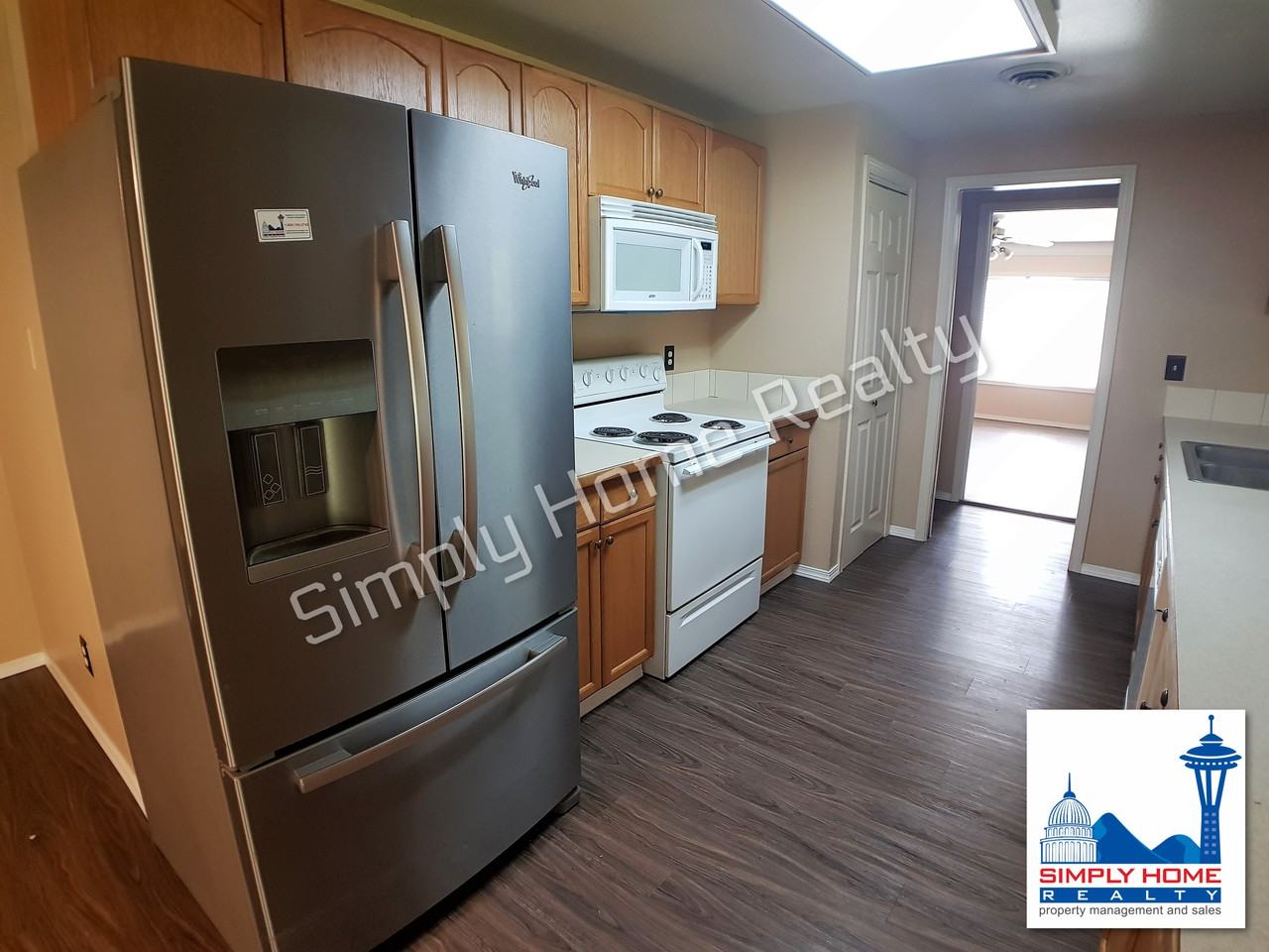 1203 Wynoochee Place Northeast - Photo 3 of 19