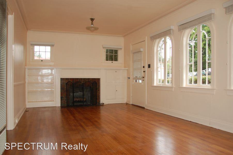 220 East Sola - Photo 3 of 11
