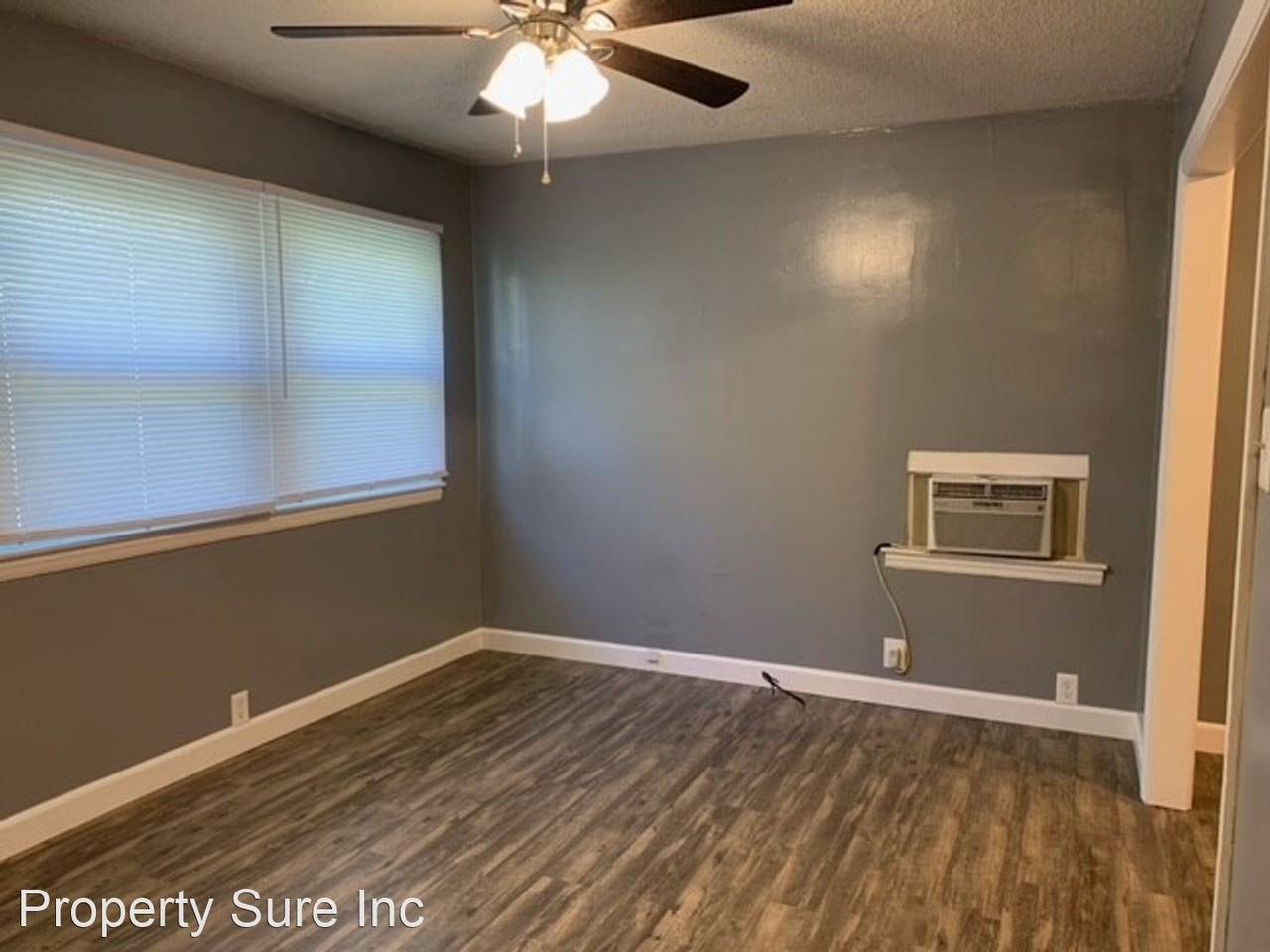 1905 14th St. - Photo 2 of 7