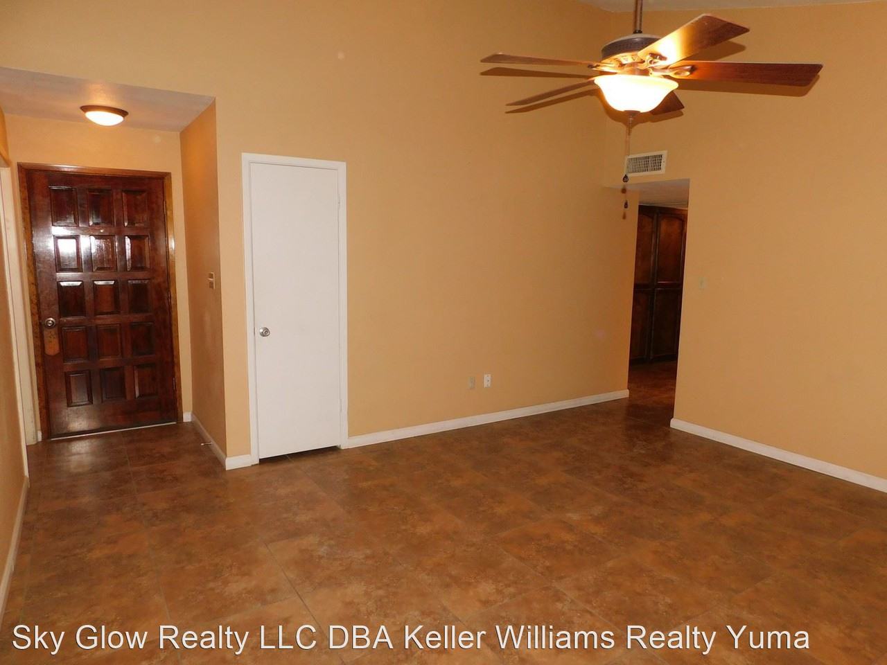 684 W 37th St - Photo 3 of 17