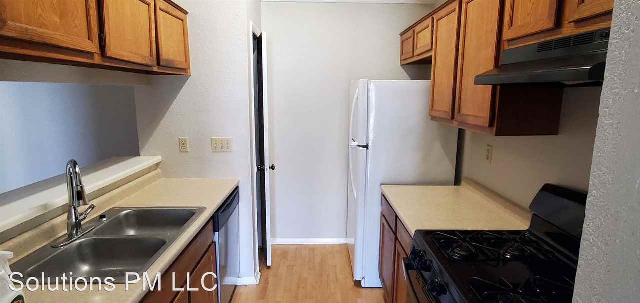 2114 Cedar Bend - Photo 3 of 9