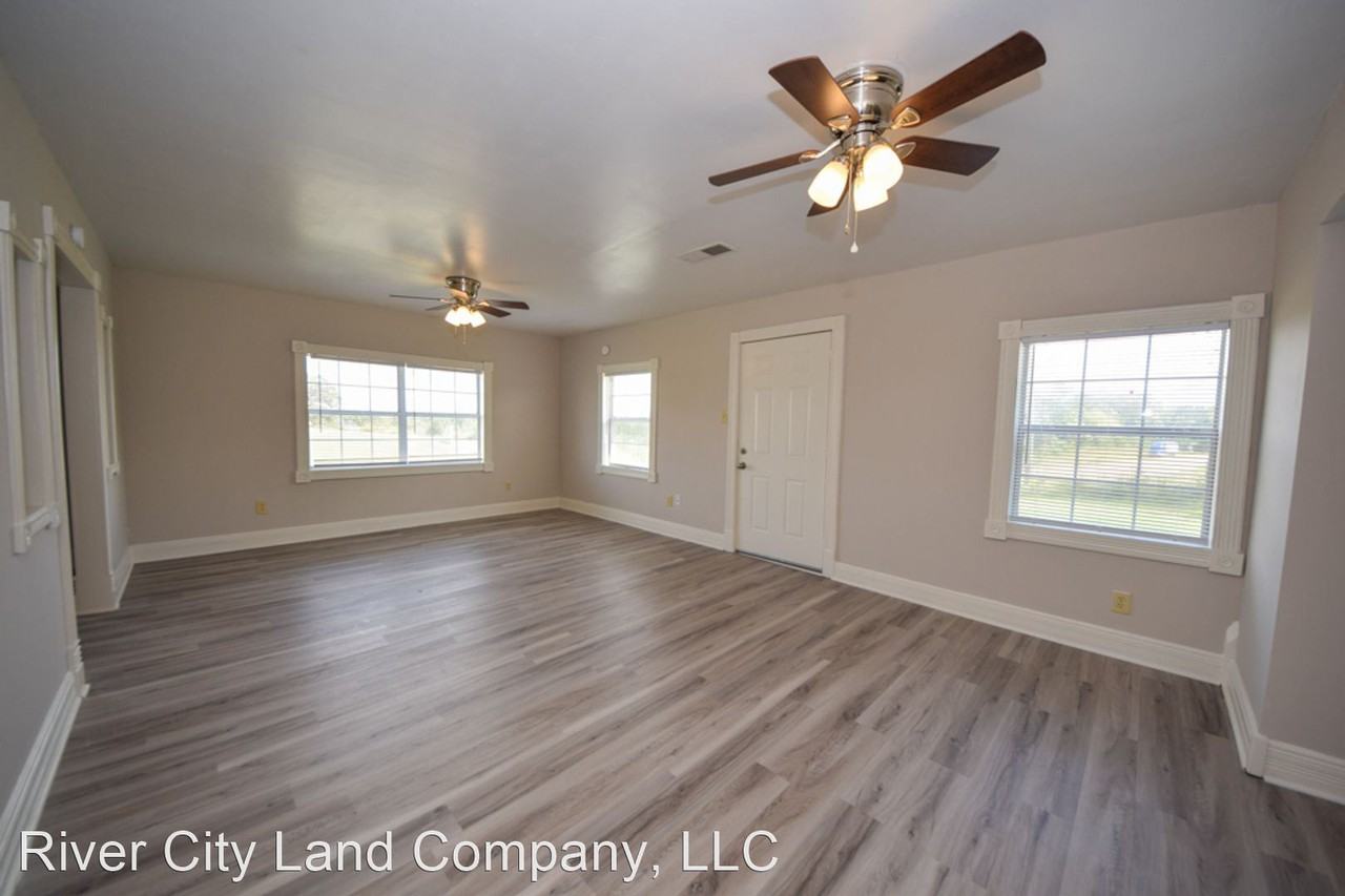 7037 Highway 178 - Photo 3 of 24