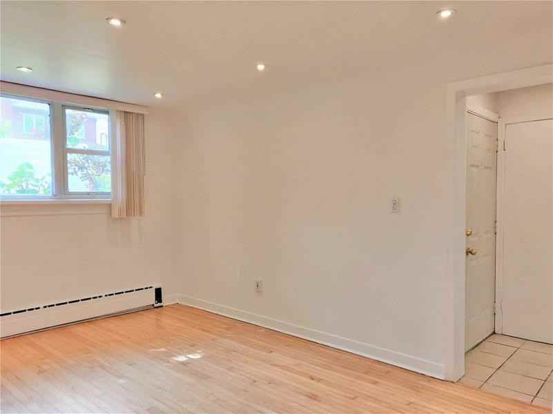 277 Wychwood Ave #1 - Photo 3 of 15