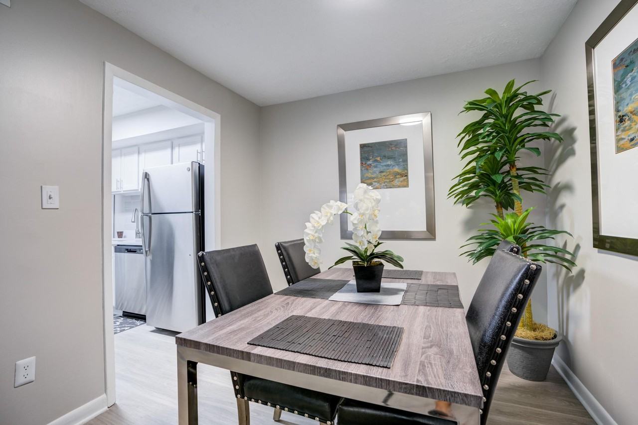 Remington Place - Photo 7 of 36