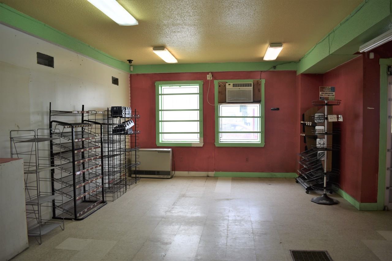 124 Bartlett Street - Commercial Space - Photo 3 of 15