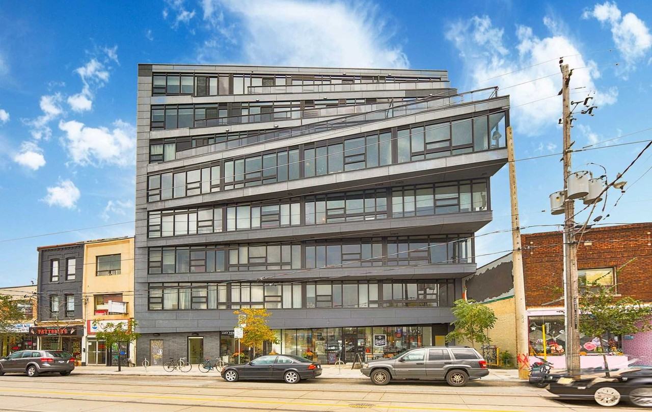 1239 Dundas Street West #703