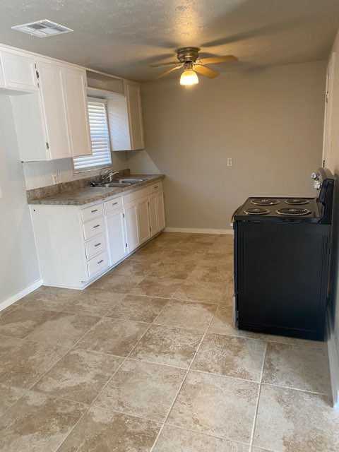 1013 Bell Drive - Photo 3 of 8