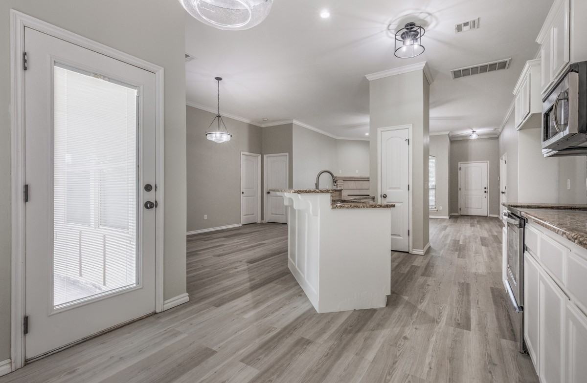 6528 Nw 163rd Ter #1 - Photo 3 of 10
