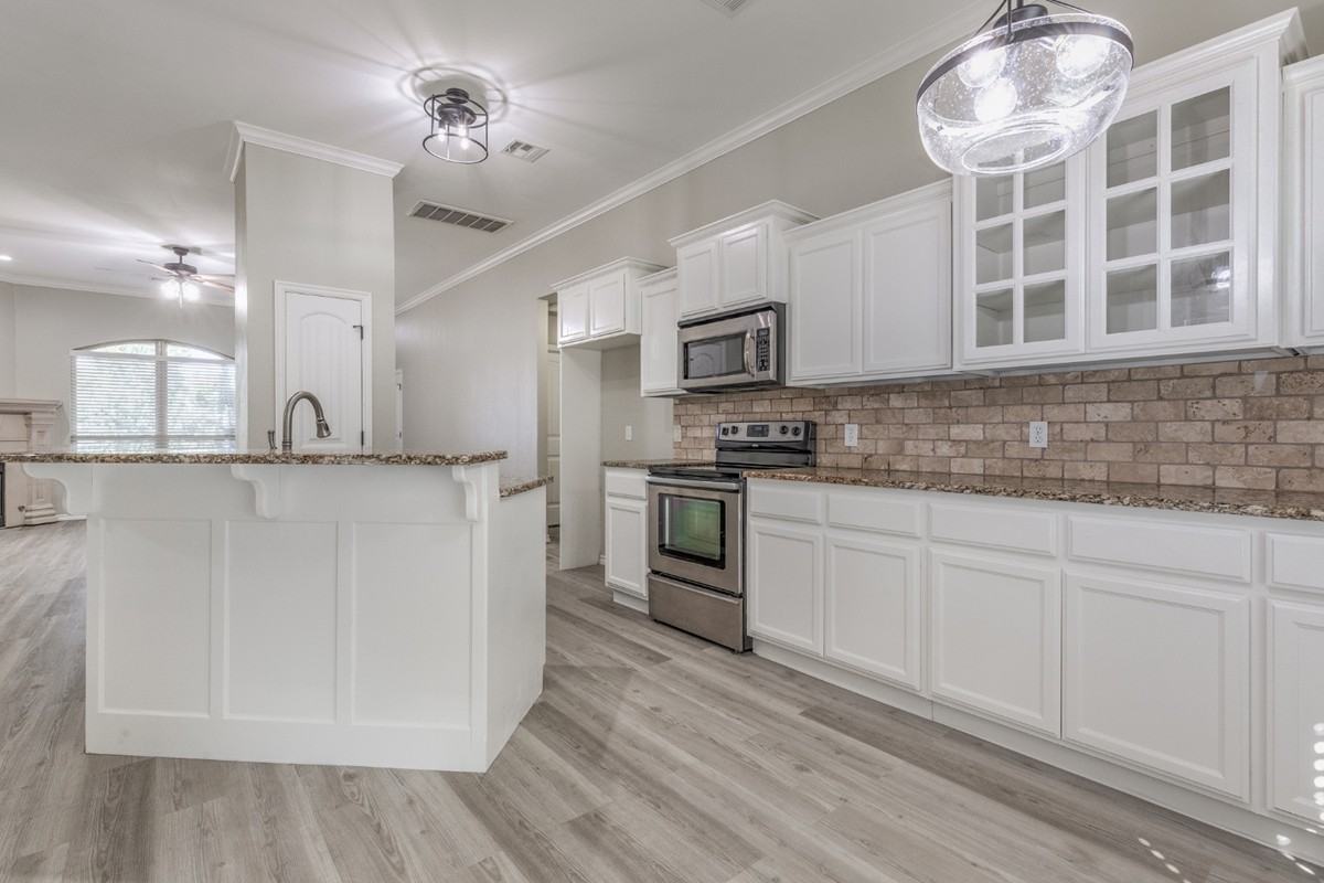 6528 Nw 163rd Ter #1 - Photo 4 of 10