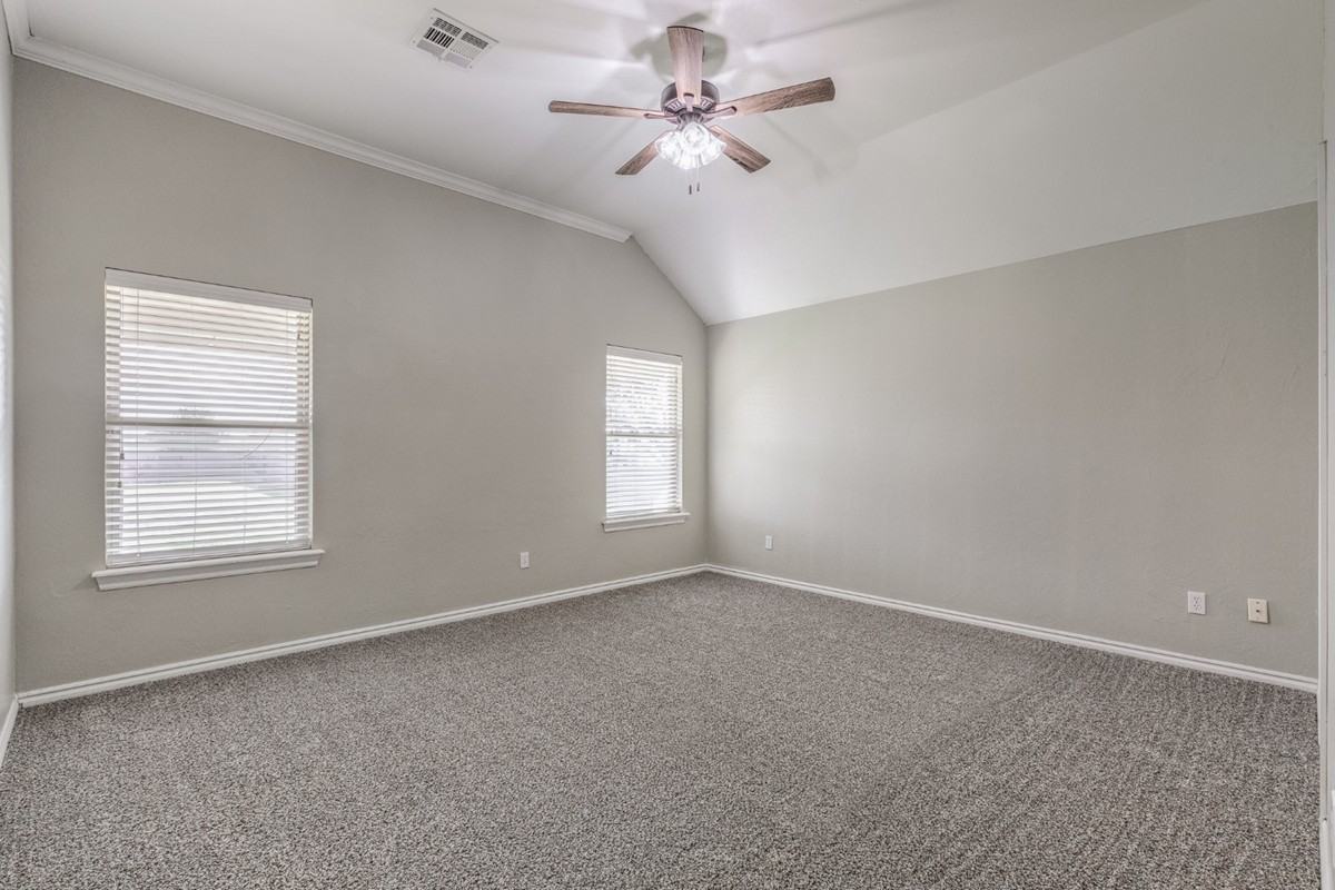 6528 Nw 163rd Ter #1 - Photo 6 of 10