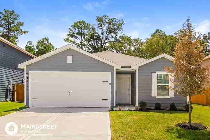 23023 Bellini Dr - Photo 2 of 17