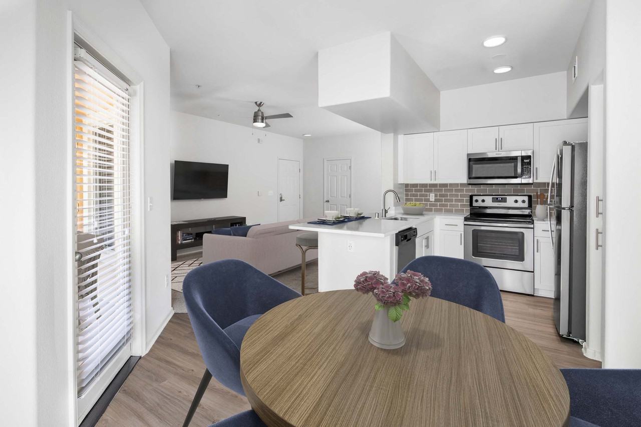 Camden Vineyards - Photo 2 of 50