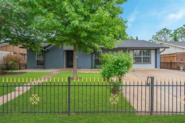 1043 Elmwood Drive - Photo 2 of 13