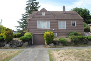 featured image of 2801 18th Ave S