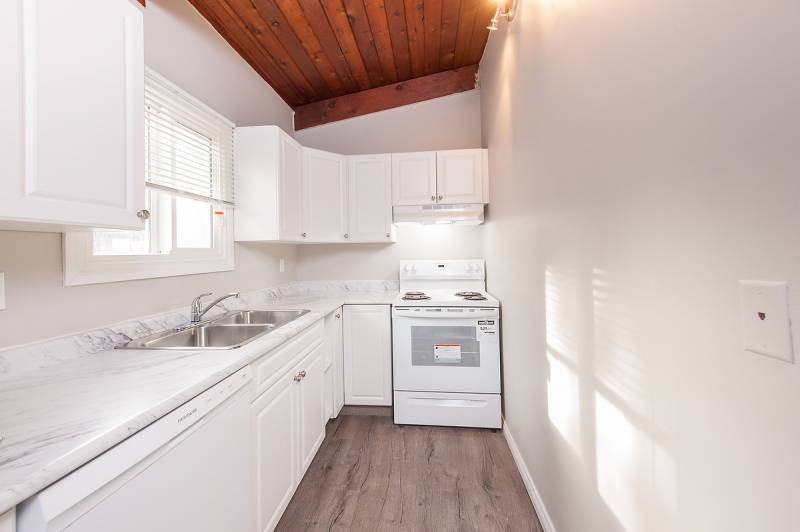 Parkview Town-Homes - Photo 2 of 28
