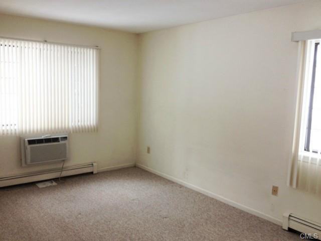 1 Chatham Ct #1 - Photo 3 of 5