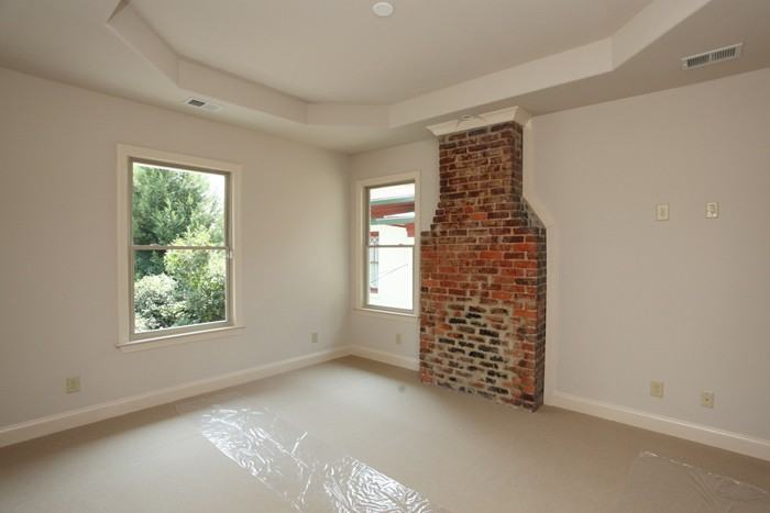 898 N Highland Ave Ne #C - Photo 3 of 7