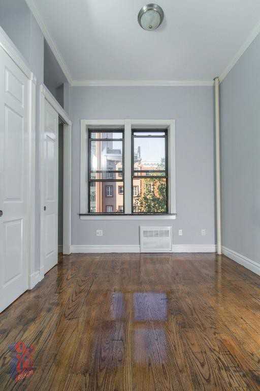 W 14th St #4F - Photo 5 of 7