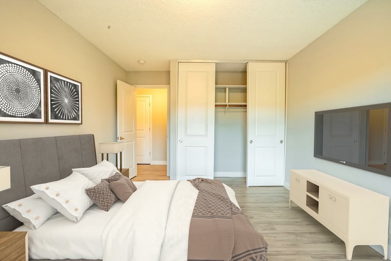 El Portal Apartments - Photo 4 of 49