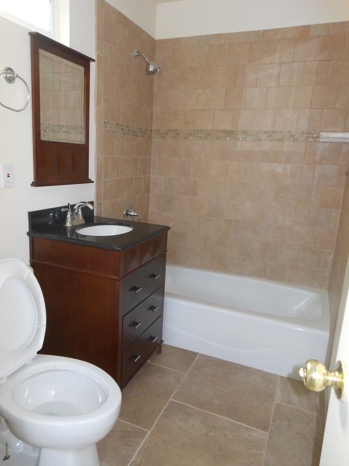 226 E Atara St #2 - Photo 3 of 9